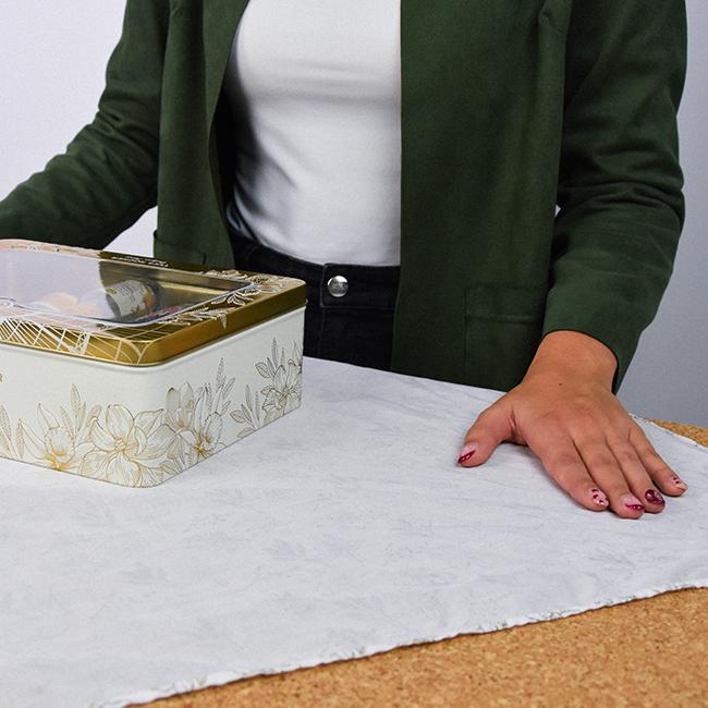 STEP 1 furoshiki